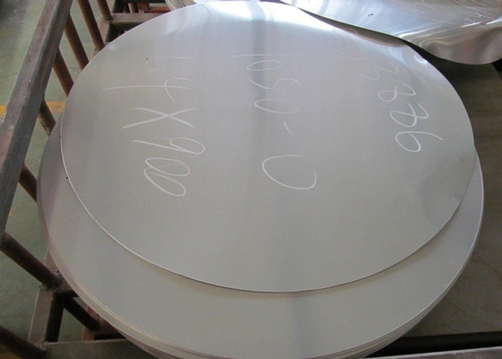 1050 H14 amincissent l'induction ronde en aluminium 1.5mm de disque lumineux pour des casseroles de pizza