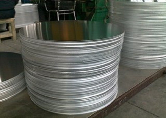 Bakeware HO plat rond en aluminium de 3003 catégories, cercles d'aluminium d'étirage profond