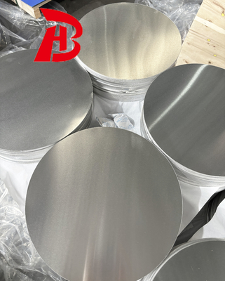Qualité supérieure 1050 1060 1070 1100 3003 8011 Wafer en aluminium pour les ustensiles de cuisine Décoration Couverture lumineuse Couverture solaire