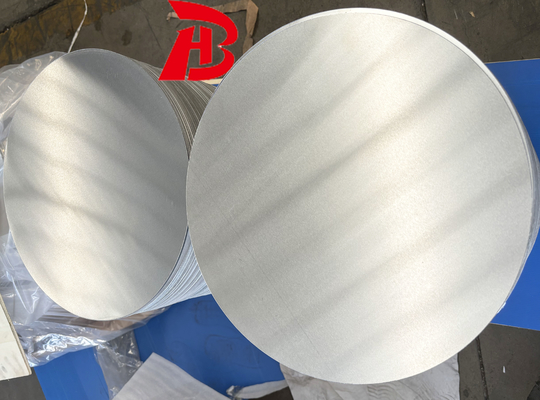 1050 1060 1070 1100 Cercle ronde en alliage d'aluminium avec une surface résistante à la corrosion