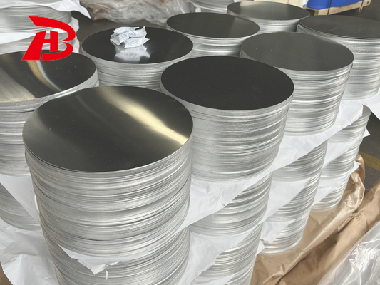 Faible prix Grandes quantités Vitesse de livraison Rapide échelle de production Grande qualité d'aluminium rond