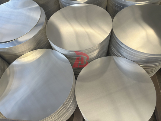 1100/1060/3003/1050 O H18 Disque d'aluminium à température ambiante pour ustensiles de cuisine Cercle en aluminium pour ustensiles de cuisine