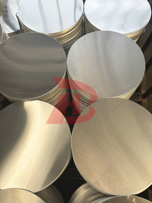 Des cercles en aluminium de qualité garantie à bas prix sont utilisés dans les pots et casseroles