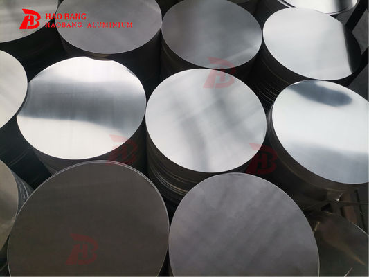 Disques et cercles en aluminium personnalisables d'une épaisseur de 0,3 à 6 mm et d'un diamètre de 80 à 1600 mm pour applications en contact alimentaire
