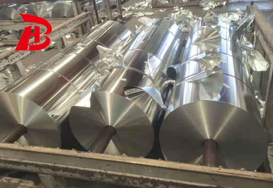 1 Série feuille de cercle d'aluminium finition surface de traitement lisse Aucune marque de roulement