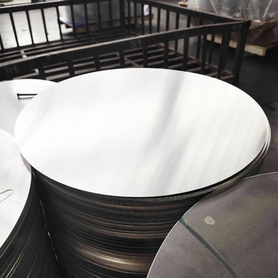Surface lisse 1050 1060 1100 Cercle en aluminium / disque / disque
