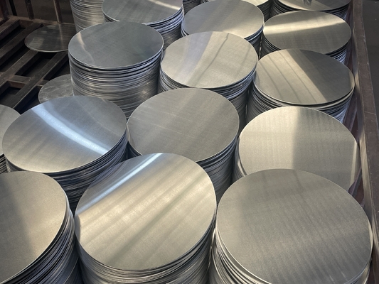 Taille de l'habillement Cercle en aluminium rond/disque 1060 Panneaux de signalisation réfléchissants Appareils de mobilité routière Sable de sorcière Cuisinière inférieure Polissage anodisant antiadhésif