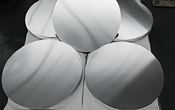 Circles et disques en aluminium argenté légers de 0,3-6,0 mm pour les projets réfléchissants