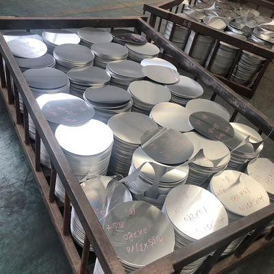 Cercle en aluminium d'épaisseur de 1,2 mm pour une casserole sans fumée et sans huile