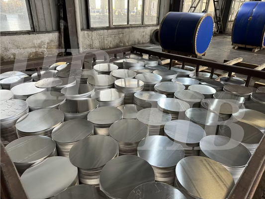 L'aluminium 1050 pur de Cookware entoure la surface simple argentée de l'alliage H14 1/4 dur