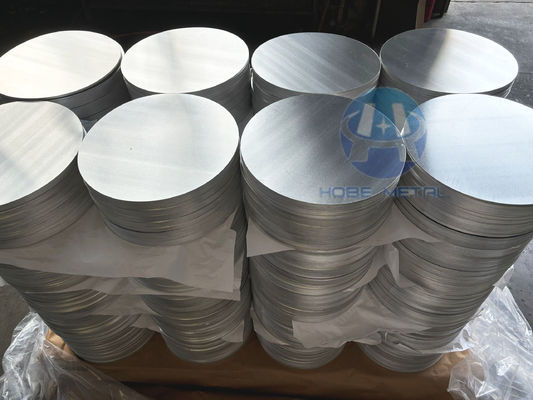 Taille personnalisée Cercle d'aluminium 0,3-6 mm Épaisseur 100-1000 mm Diamètre CC DC Matériau 1050 1060 3003 alliage résistant à la fissuration Dessin profond pour la cuisine et le tamponage du couvercle de la lampe