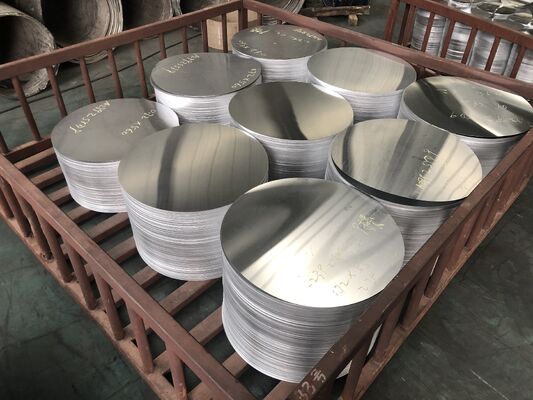 Disque et cercle en aluminium personnalisables pour articles de cuisine avec un diamètre de 80 à 1600 mm et une épaisseur de 0,3 à 6 mm